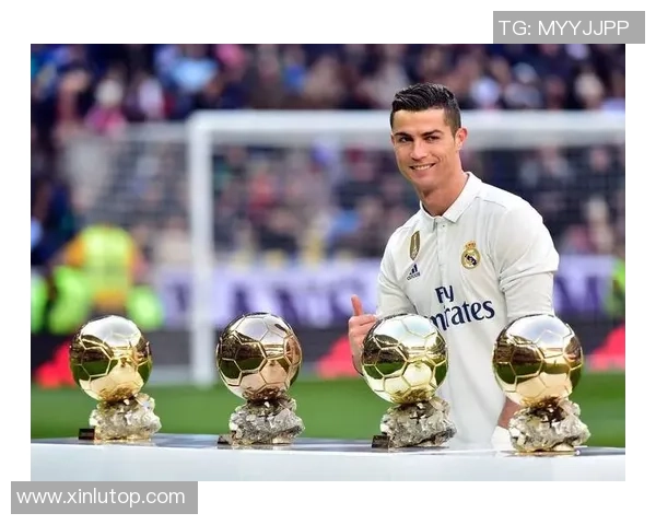 单人最强足球球星的传奇之路与足球历史上的卓越成就分析